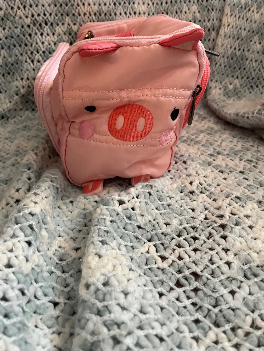 Lug Trolley Friends Pig